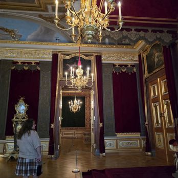 Residenzschloss - Museums Near Me - Dresden, SN