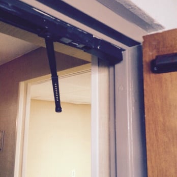 DoubleTree by Hilton Hotel Memphis - Broken hallway door latch - Hotels Near Me - Memphis, Tennessee DoubleTree by Hilton Hotel Memphis - Broken hallway door latch - Hotels Near Me - Memphis, Tennessee