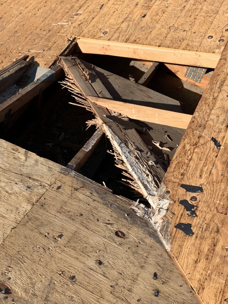 Slide of Salinas Roofing Construction