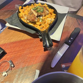Ford's Garage Orlando International Outlets - Baked chicken pasta! Delicious - Burgers Near Me - Orlando, Florida Ford's Garage Orlando International Outlets - Baked chicken pasta! Delicious - Burgers Near Me - Orlando, Florida
