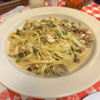 Luigi's D' Italia - Italian Near Me - Fullerton, California Luigi's D' Italia - Italian Near Me - Fullerton, California