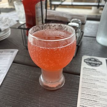 Brewfontaine - DOWNEAST BLACKBERRY CIDER - Pubs Near Me - Bellefontaine, Ohio Brewfontaine - DOWNEAST BLACKBERRY CIDER - Pubs Near Me - Bellefontaine, Ohio