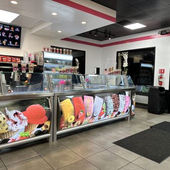 La Michoacana Prime - an ice cream shop - Desserts Near Me - Stockton, California