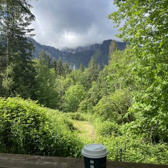 Espresso Chalet - Coffee & Tea Near Me - Gold Bar, Washington
