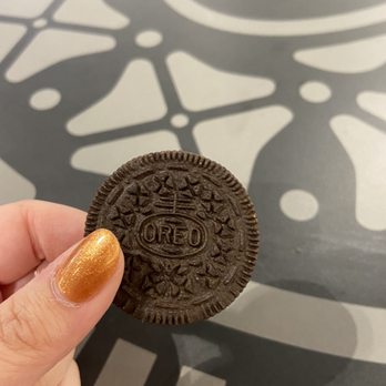 Oreo Café - Free oreo to try - Desserts Near Me - East Rutherford, New Jersey Oreo Café - Free oreo to try - Desserts Near Me - East Rutherford, New Jersey