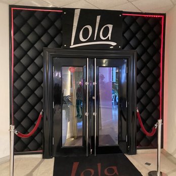 Lola Restaurant & Grill - Argentine Near Me - Miami Beach, Florida Lola Restaurant & Grill - Argentine Near Me - Miami Beach, Florida