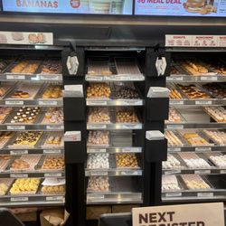 Dunkin' - Donuts