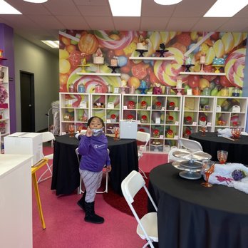 Cakes by Cynthia - Cupcakes Near Me - Arbutus, Maryland Cakes by Cynthia - Cupcakes Near Me - Arbutus, Maryland