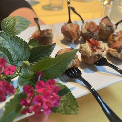 Judy's on Cherry - Fig appetizer