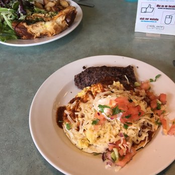 Flying Saucer - My friend had the quieche while I devoured my Huevos Valando - Breakfast & Brunch Near Me - Chicago, Illinois