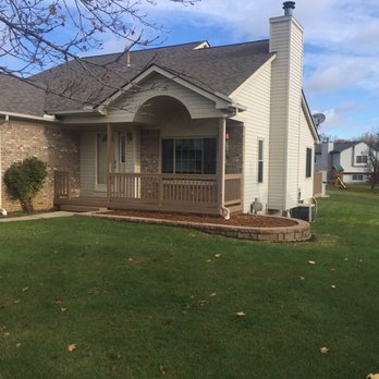 Outdoor Techniques - Bed retaining wall - Landscaping Near Me