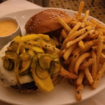 La Pecora Bianca SoHo - LPB Burger - Mediterranean Near Me - New York, New York La Pecora Bianca SoHo - LPB Burger - Mediterranean Near Me - New York, New York