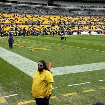 Acrisure Stadium - Stadiums & Arenas Near Me - Pittsburgh, Pennsylvania