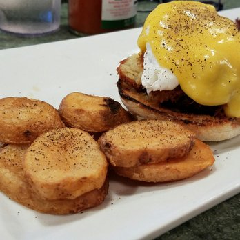 Willy's Kitchen - American Near Me - Glen Burnie, Maryland