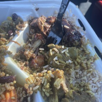 Barrington's Jamaican Kitchen - Ox Oxtail and goat - Caribbean Near Me - Bakersfield, California