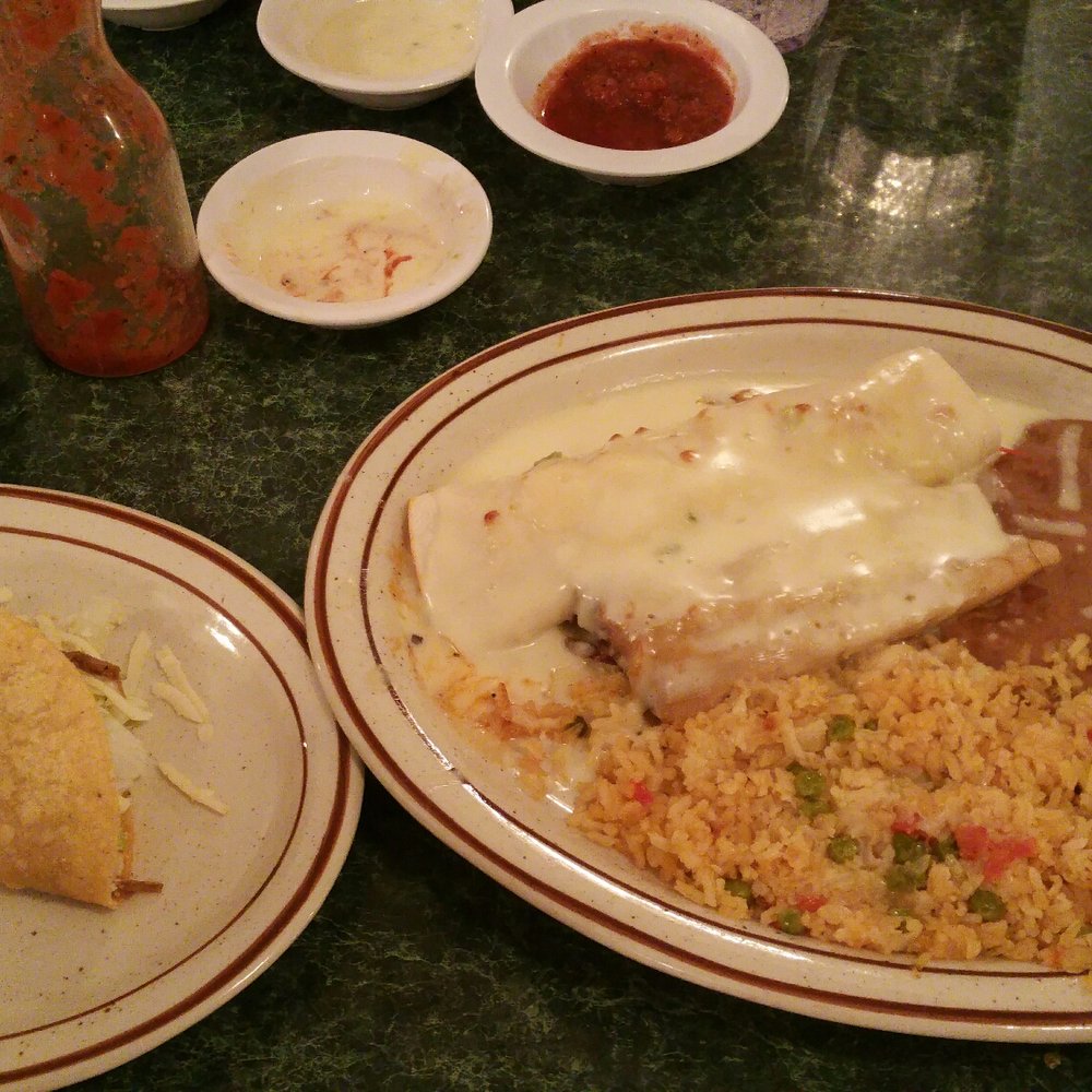 El Tequila - Mexican Near Me - Broken Arrow, Oklahoma