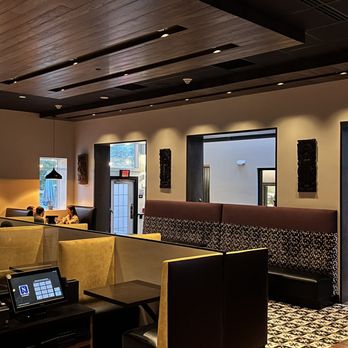 Notch Modern Kitchen & Bar - Dining Room - Asian Fusion Near Me - Allentown, Pennsylvania