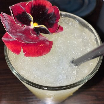 Kin Long Beach - New paradise - Thai Near Me - Long Beach, California