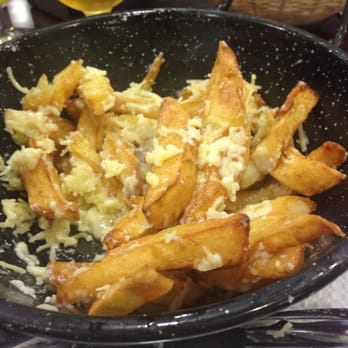 Manila - Perolito de papas a los 4 quesos - Tapas Bars Near Me - Seville, SE