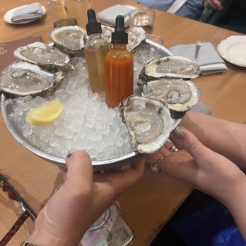 Joe & Vera's - Oysters - Cocktail Bars Near Me - Savannah, Georgia