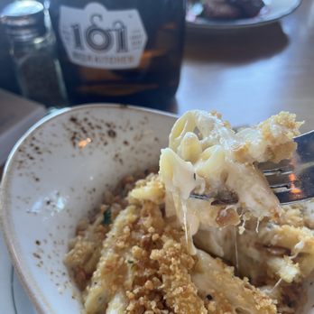 101 Craft Kitchen - Mac & Cheese - New American Near Me - Westerville, Ohio