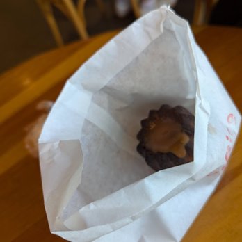 La Bise Bakery - Bakeries Near Me - Vancouver, British Columbia