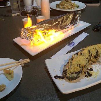 MoMo Sushi & Grill - Fire 2 Roll - Sushi Bars Near Me - Branson, Missouri MoMo Sushi & Grill - Fire 2 Roll - Sushi Bars Near Me - Branson, Missouri