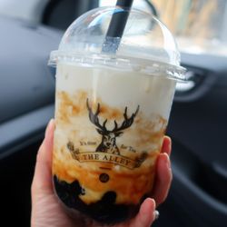 The Alley - Deerioca Puff