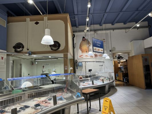 Eataly Torino Lingotto by null