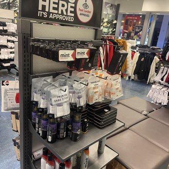 foot locker mens clothing sale