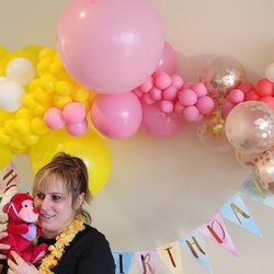 Balloons and Glitz JAX - Simple grab and go garland for your birthday celebration. You can chose differebt colors