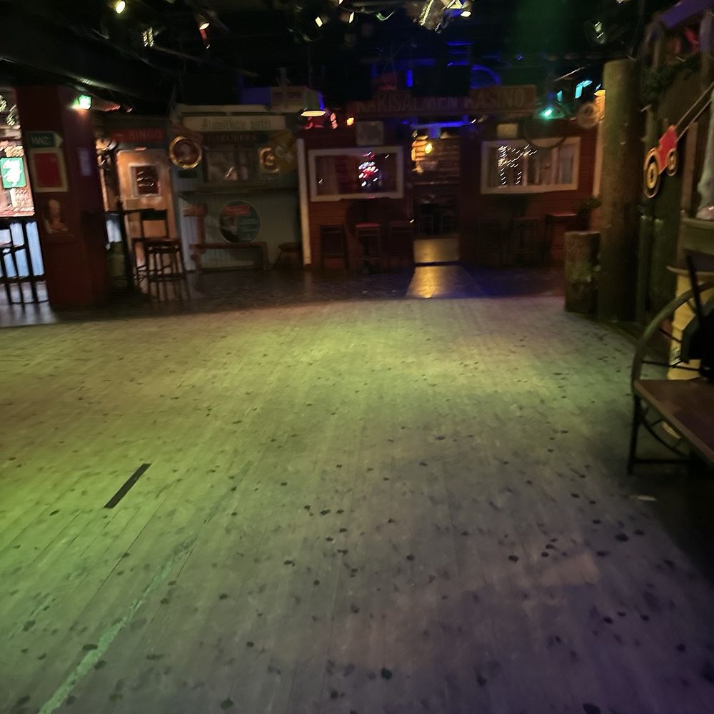 Zetor - Dance floor? - Comfort Food Near Me - Helsinki, 18 Zetor - Dance floor? - Comfort Food Near Me - Helsinki, 18