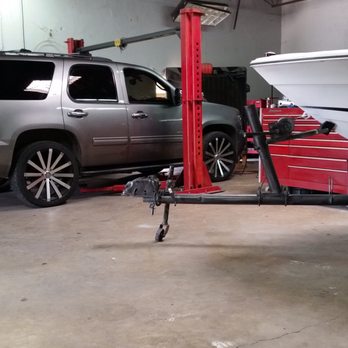 Ron's Auto Repair Dallas - We work on projects as well as maintainance - Body Shops Near Me - Dallas, Texas Ron's Auto Repair Dallas - We work on projects as well as maintainance - Body Shops Near Me - Dallas, Texas