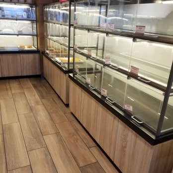 85°C Bakery Cafe-Blalock - Empty shelves early morning shortly after 7am opening. I walked out empty handed. Lazy lazy lazy staff. - Bakeries Near Me - Houston, Texas 85°C Bakery Cafe-Blalock - Empty shelves early morning shortly after 7am opening. I walked out empty handed. Lazy lazy lazy staff. - Bakeries Near Me - Houston, Texas