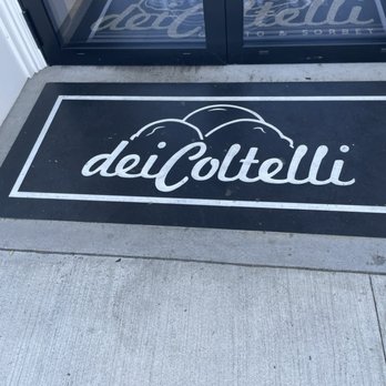 Gelateria dei Coltelli - Ice Cream & Frozen Yogurt Near Me - Williston Park, New York