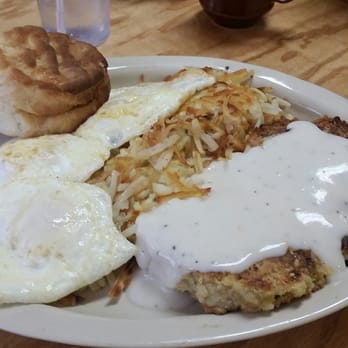 Hungry Hunter Restaurant - Breakfast & Brunch Near Me - Branson, Missouri
