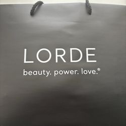 Lorde Beauty