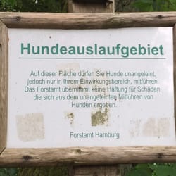 Meyers Park - Klare Ansage. Lieber Vinzent: Freilauf heisst nicht unkontrolliert wildern oder andere Hunde belästigen.  ;-)