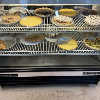 Missy's Pie - Bakeries Near Me - Lexington, Kentucky