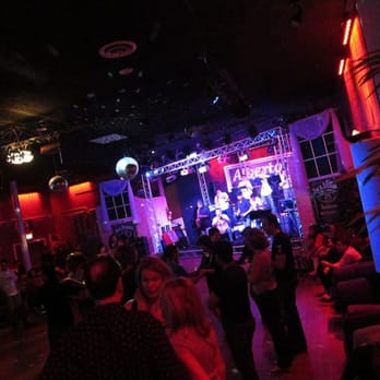 Alberto's Night Club - Dance Clubs Near Me - Mountain View, California
