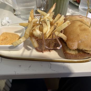 Pink Pistachio Cafe - CHIPOTLE CHICKEN Sandwich - Coffee & Tea Near Me - Somerset, New Jersey