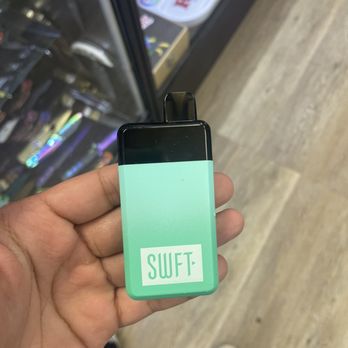 Iowa Smoke Shop - Tobacco Shops Near Me - Riverside, California