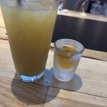 Twin Peaks - Margarita and shot of salted caramel whiskey - New American Near Me - Reno, Nevada