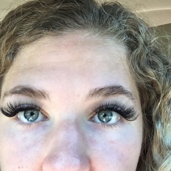 Mia's Eyelash Boutique - Volume lashes cat eye style by Thuy - Eyelash Service Near Me - Issaquah, Washington Mia's Eyelash Boutique - Volume lashes cat eye style by Thuy - Eyelash Service Near Me - Issaquah, Washington