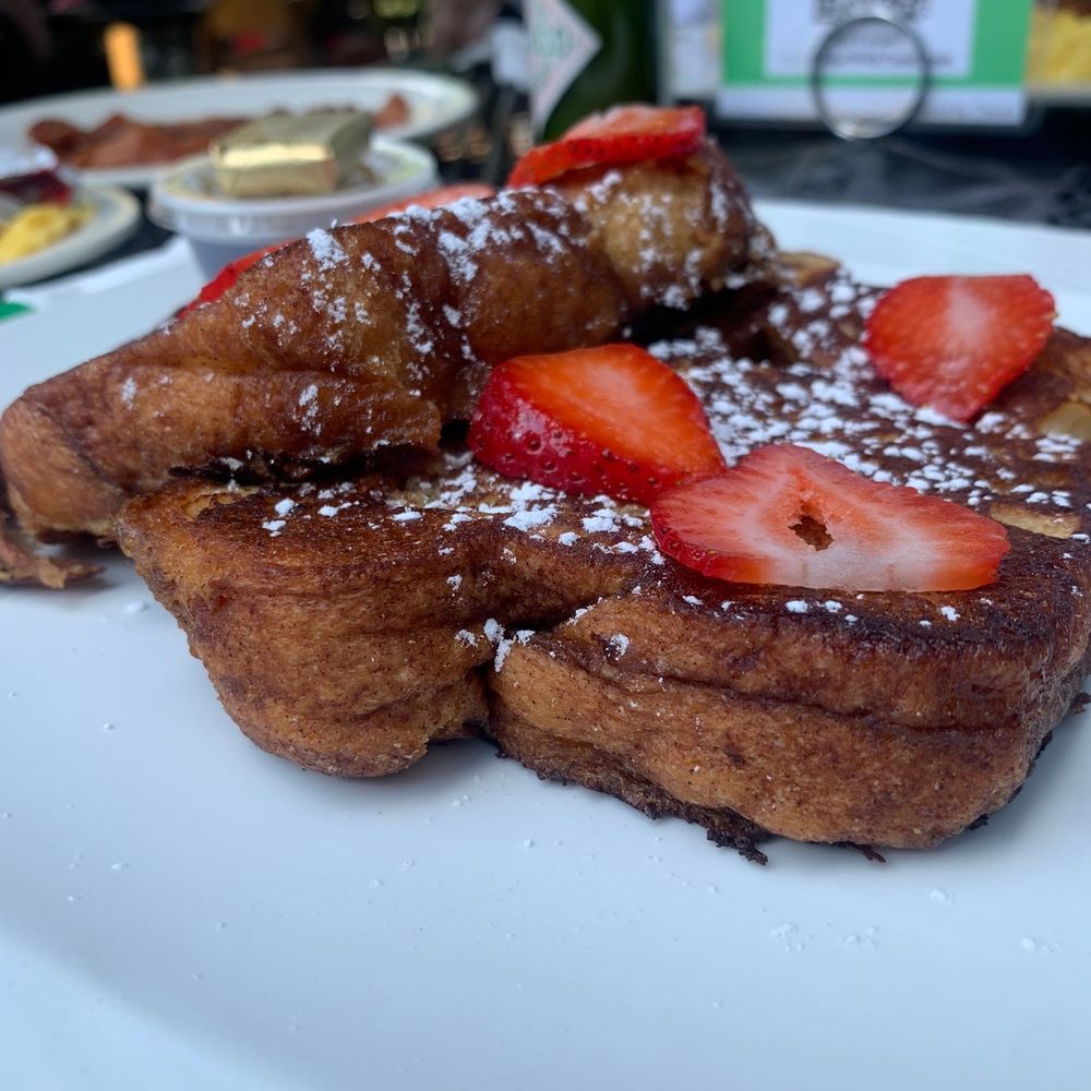 Evergreen Eatery & Cafe - French toast - Breakfast & Brunch Near Me - Boston, Massachusetts Evergreen Eatery & Cafe - French toast - Breakfast & Brunch Near Me - Boston, Massachusetts