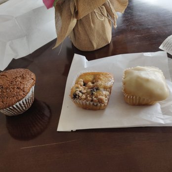 Martino’s Bakery - Left bran muffin, middle blueberry tea cake, right original tea cake - Bakeries Near Me - Burbank, California Martino’s Bakery - Left bran muffin, middle blueberry tea cake, right original tea cake - Bakeries Near Me - Burbank, California