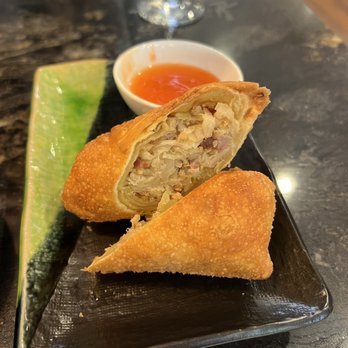 Red Bowl - Egg roll - Cantonese Near Me - Brooklyn, New York Red Bowl - Egg roll - Cantonese Near Me - Brooklyn, New York