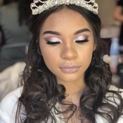 The Makeup Doctor - Bridal Glow Makeup Package