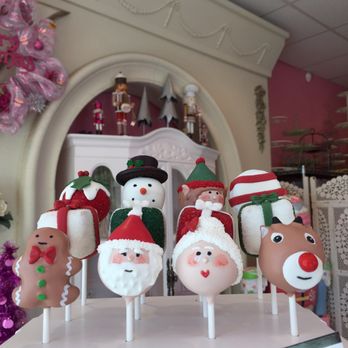 Sweetie's Delights - Christmas cake pops - it's in the details - Desserts Near Me - Valrico, Florida