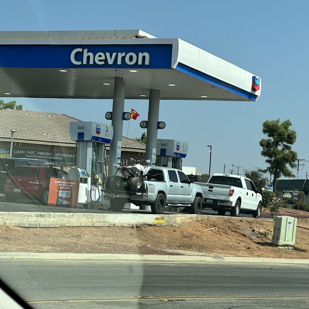 Chevron - Gas Stations Near Me - Riverside, California Chevron - Gas Stations Near Me - Riverside, California